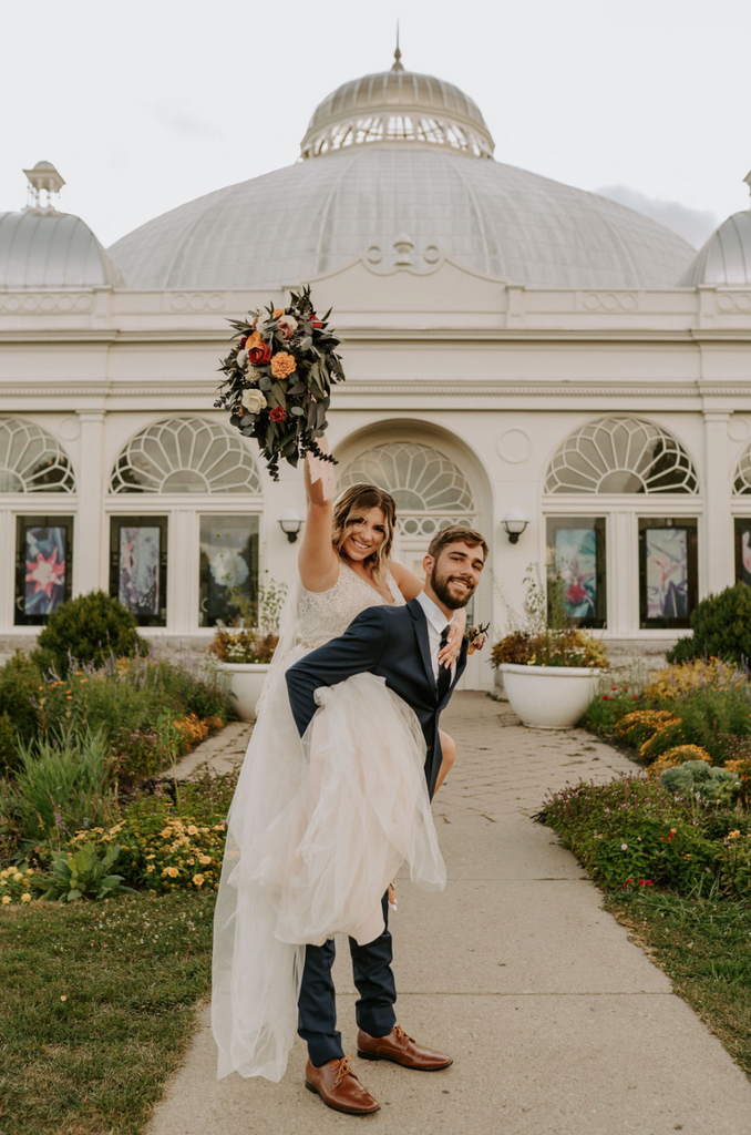 10 Wedding Details Brides Forget